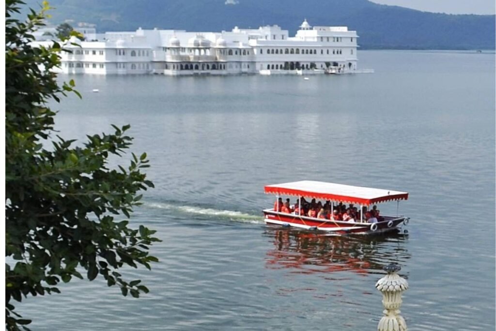 Lake Pichola boat ride